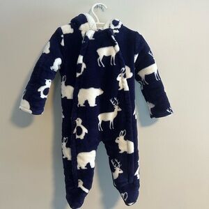 Lily & Jack 3/6m navy blue & white animal print thick fleece bunting suit